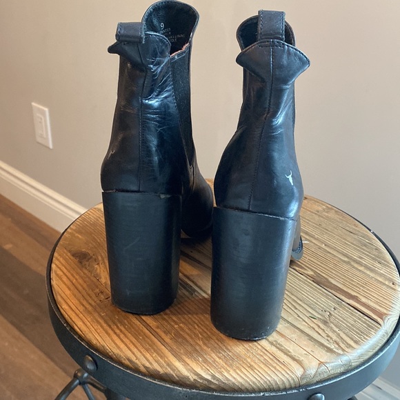 Windsor Smith - black heeled booties - Picture 5 of 6